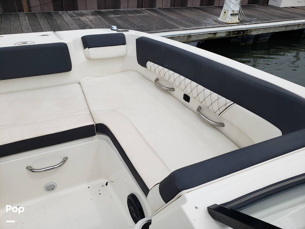 Slide: The Image of Bayliner DX 2200 2023 - 14686443