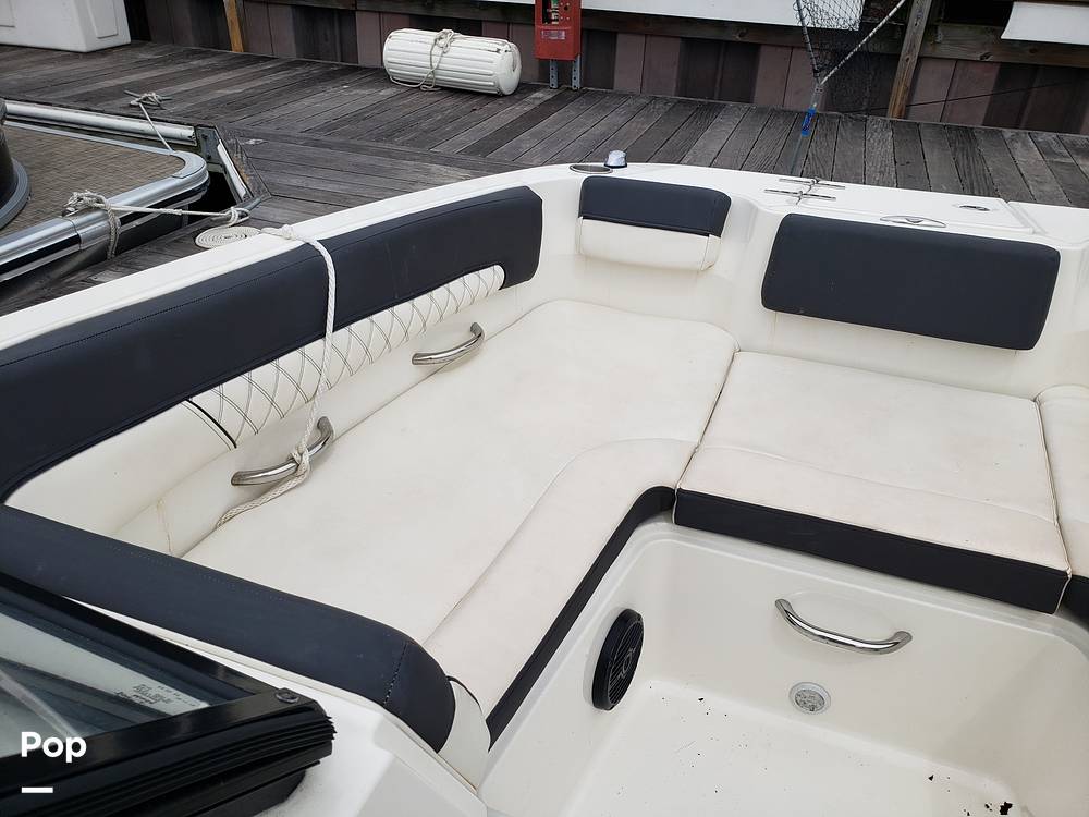Slide: The Image of Bayliner DX 2200 2023 - 14686444
