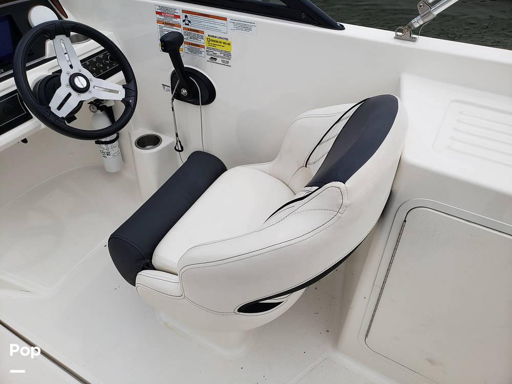Slide: The Image of Bayliner DX 2200 2023 - 14686453