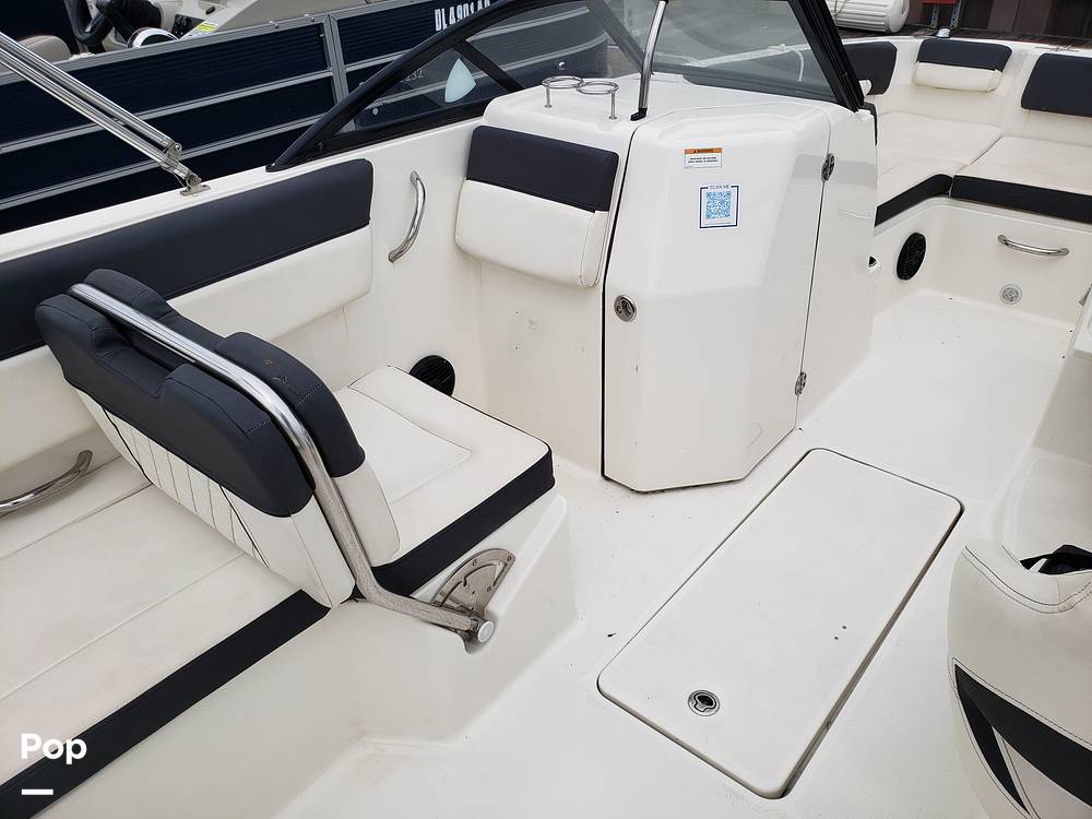 Slide: The Image of Bayliner DX 2200 2023 - 14686454