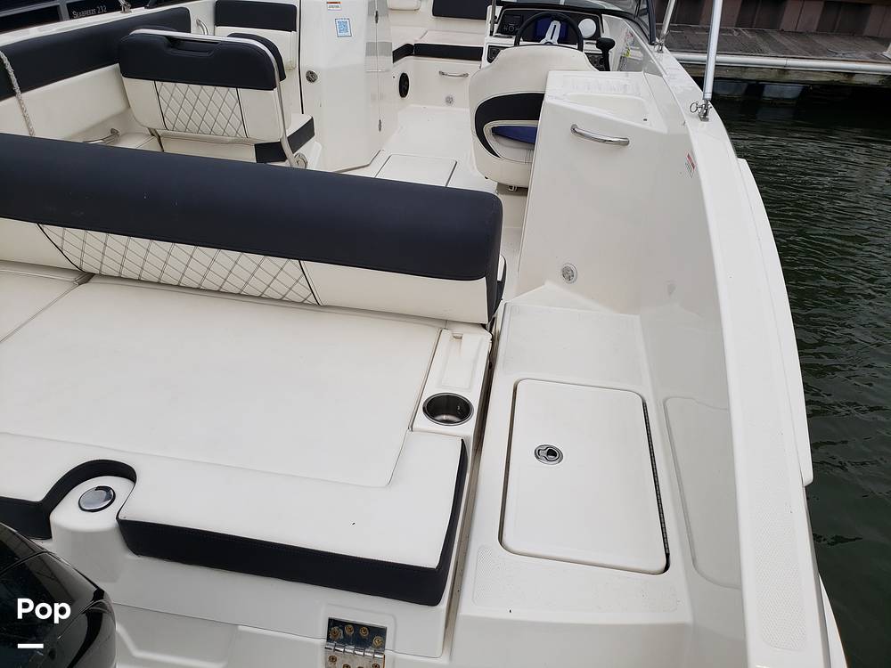 Slide: The Image of Bayliner DX 2200 2023 - 14686460