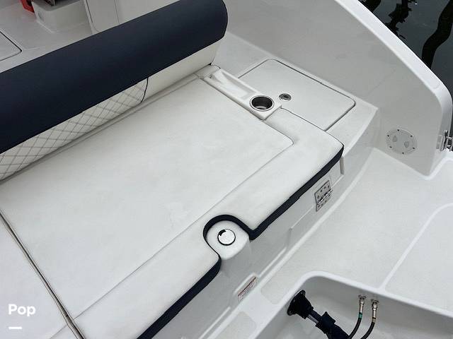 Slide: The Image of Bayliner DX 2200 2023 - 14164122