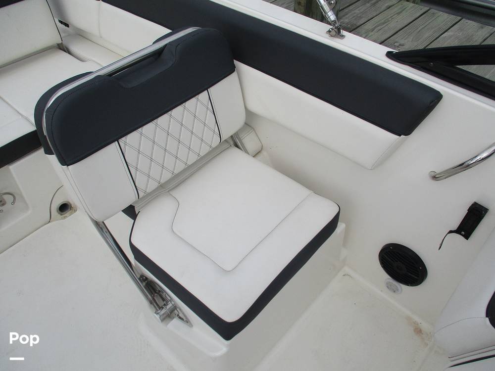 Slide: The Image of Bayliner DX 2200 2023 - 14300984