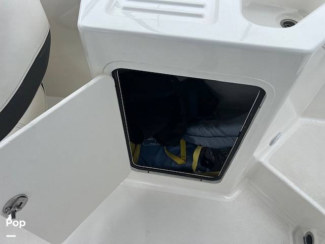 Slide: The Image of Bayliner DX 2200 2023 - 14164174