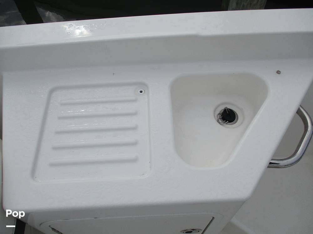 Slide: The Image of Bayliner DX 2200 2023 - 14300994