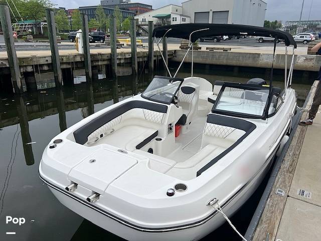Slide: The Image of Bayliner DX 2200 2023 - 14164117