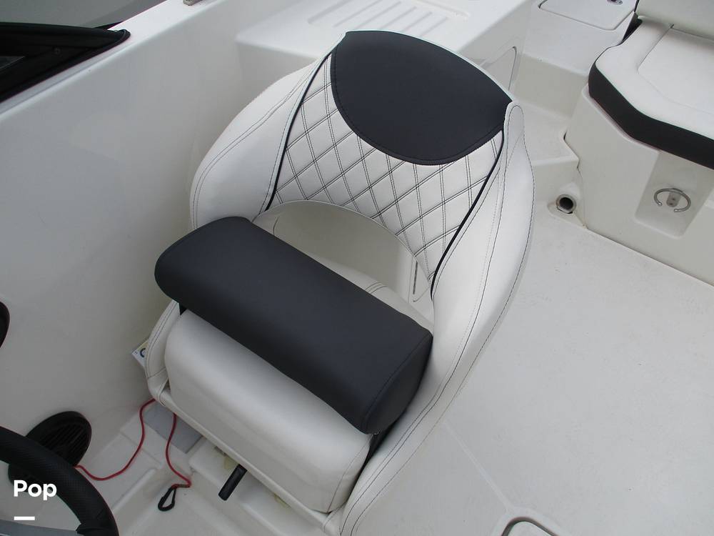 Slide: The Image of Bayliner DX 2200 2023 - 14300997