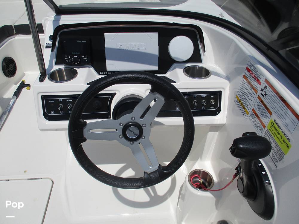 Slide: The Image of Bayliner DX 2200 2023 - 14293284
