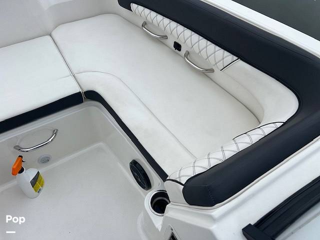 Slide: The Image of Bayliner DX 2200 2023 - 14164186