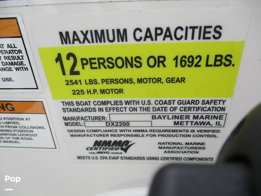 Slide: The Image of Bayliner DX 2200 2023 - 14301005