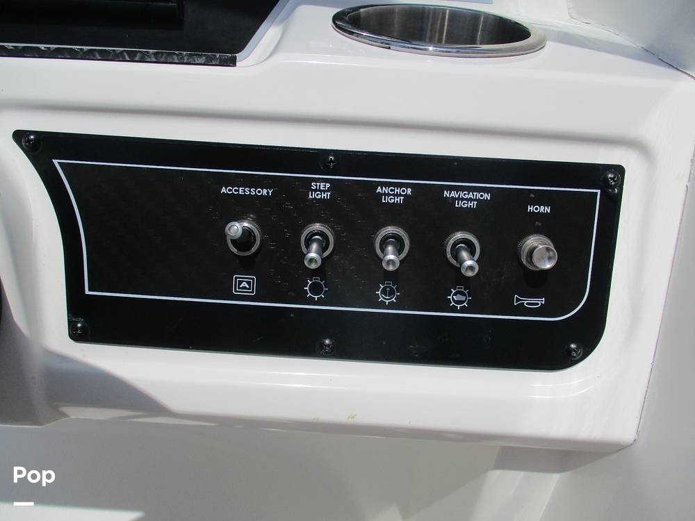 Slide: The Image of Bayliner DX 2200 2023 - 14293289