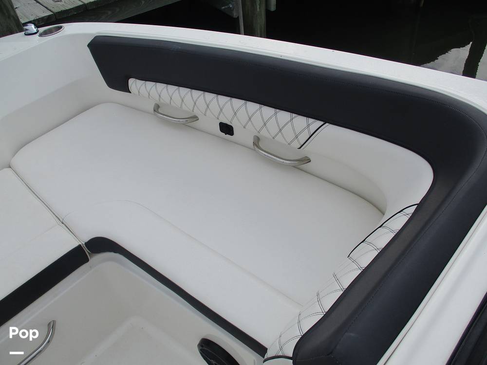 Slide: The Image of Bayliner DX 2200 2023 - 14301015