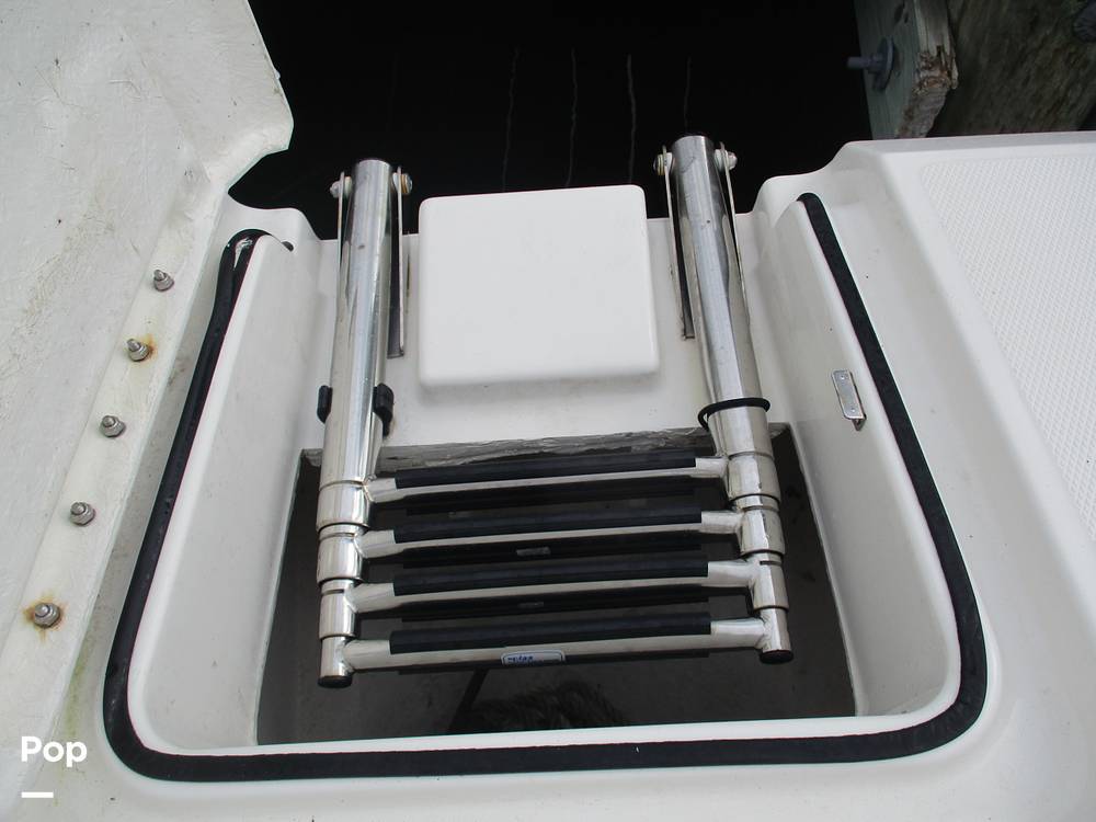 Slide: The Image of Bayliner DX 2200 2023 - 14301020