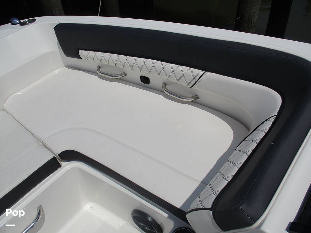 Slide: The Image of Bayliner DX 2200 2023 - 14293302