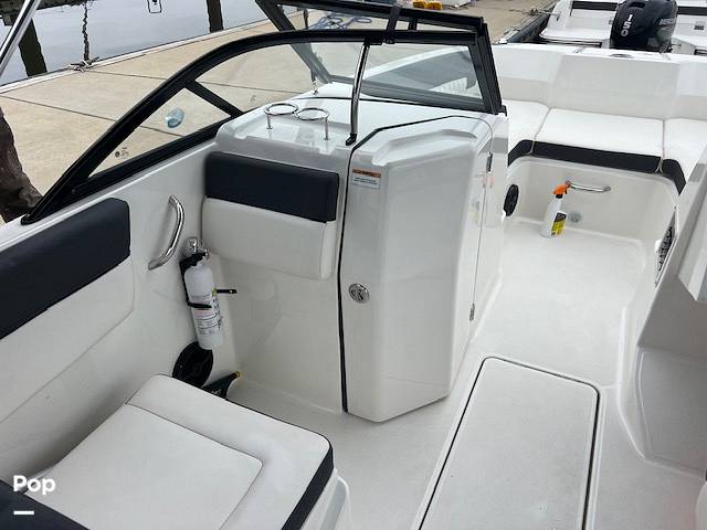 Slide: The Image of Bayliner DX 2200 2023 - 14164130