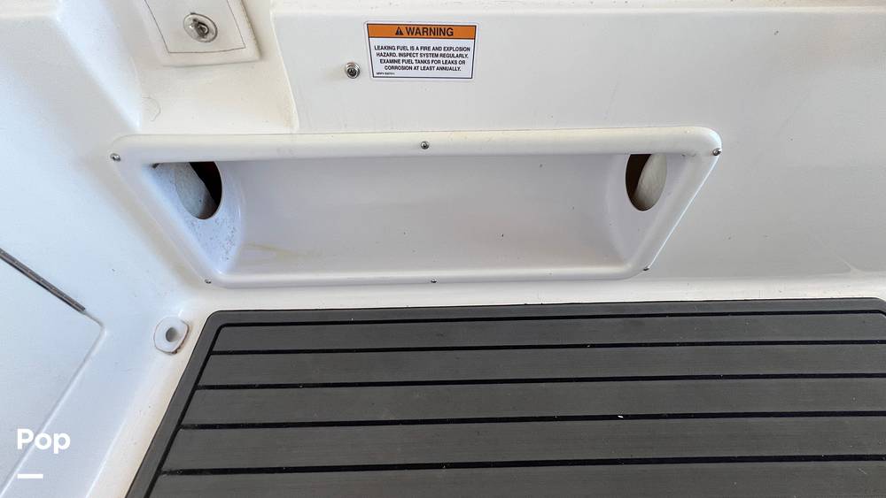 Slide: The Image of Bayliner E18 2023 - 15186543