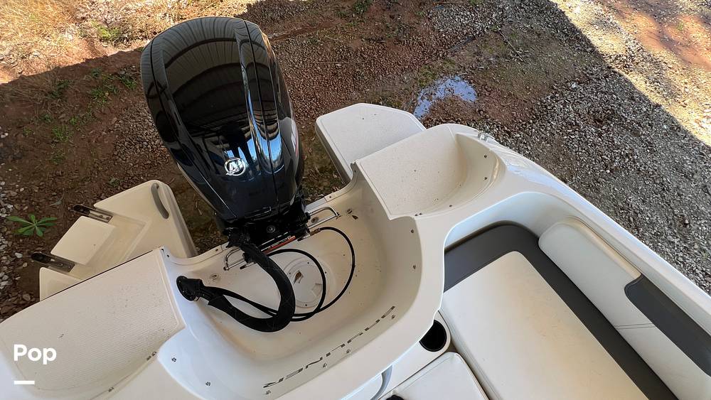 Slide: The Image of Bayliner E18 2023 - 15186547