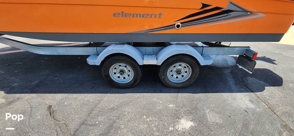 Slide: The Image of Bayliner Element E21 2019 - 14343638