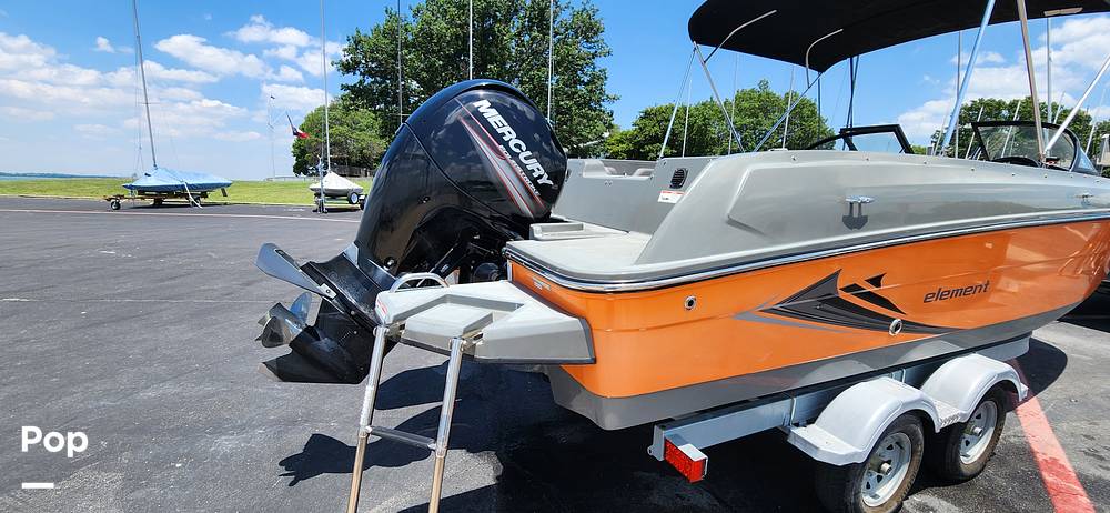 Slide: The Image of Bayliner Element E21 2019 - 14343536