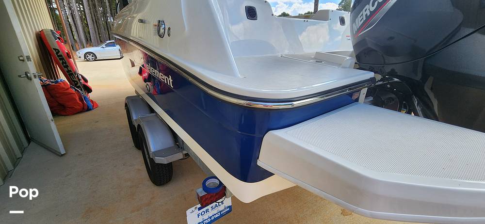 Slide: The Image of Bayliner Element E21 2022 - 2