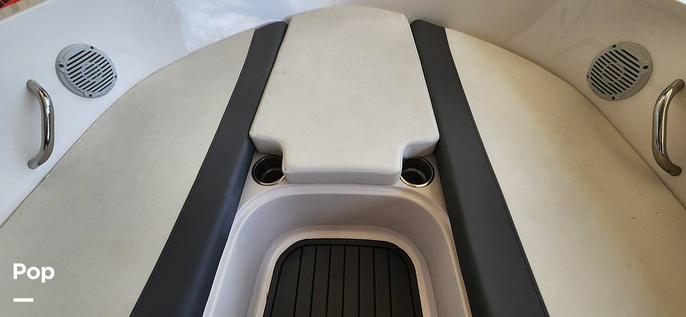 Slide: The Image of Bayliner Element E21 2022 - 37