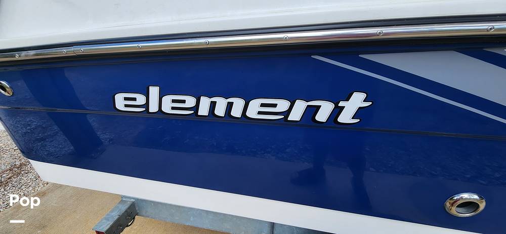 Slide: The Image of Bayliner Element E21 2022 - 71