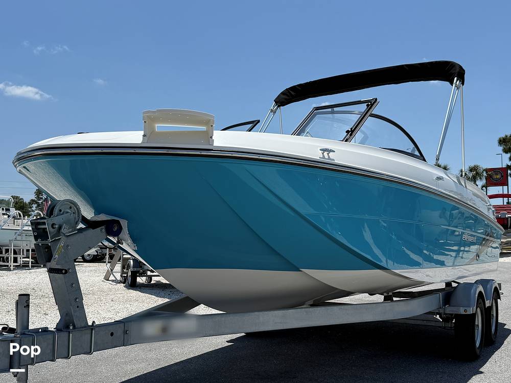 Slide: The Image of Bayliner Element E21 2024 - 15395059