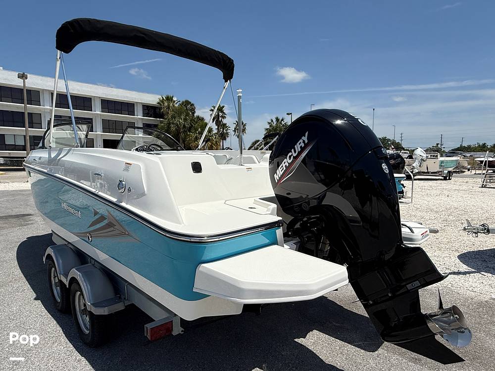 Slide: The Image of Bayliner Element E21 2024 - 15395063
