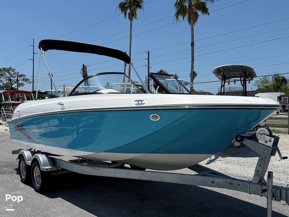 Slide: The Image of Bayliner Element E21 2024 - 15395068