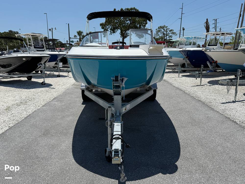 Slide: The Image of Bayliner Element E21 2024 - 15395069