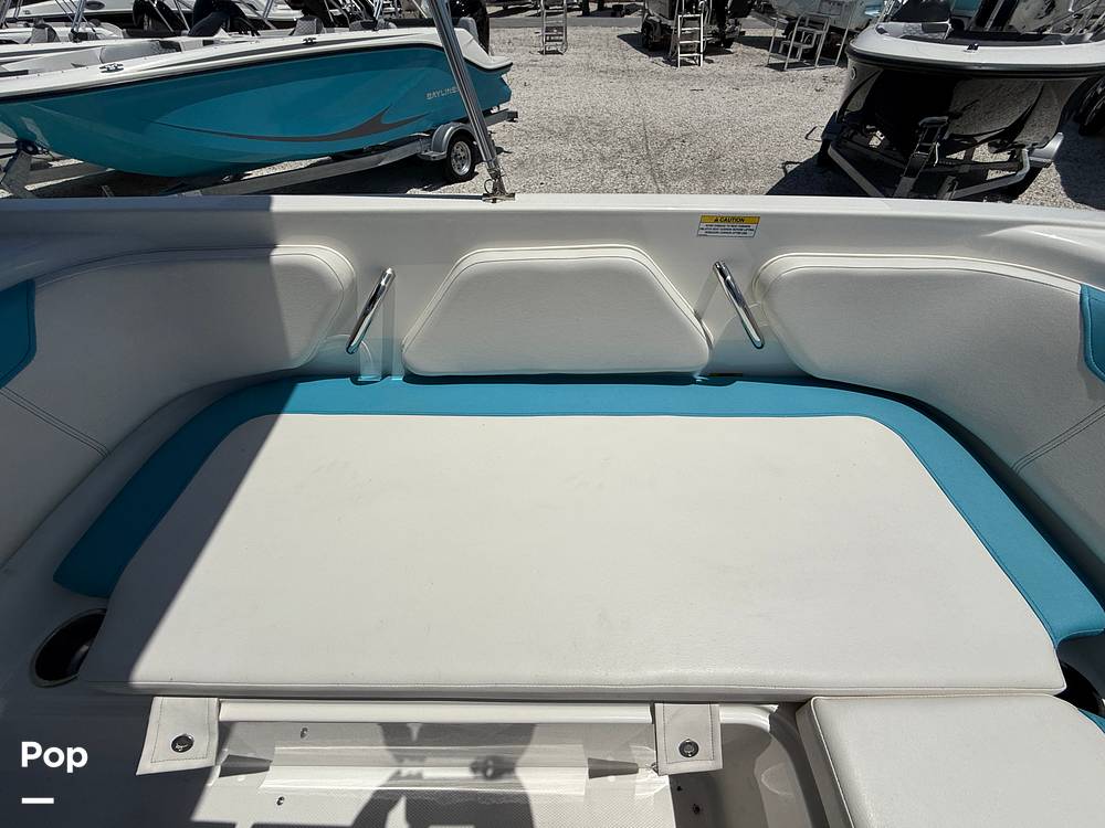 Slide: The Image of Bayliner Element E21 2024 - 15395092