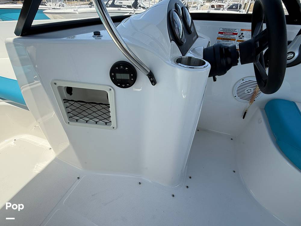 Slide: The Image of Bayliner Element E21 2024 - 15395113