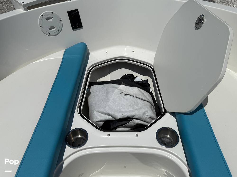 Slide: The Image of Bayliner Element E21 2024 - 15395120