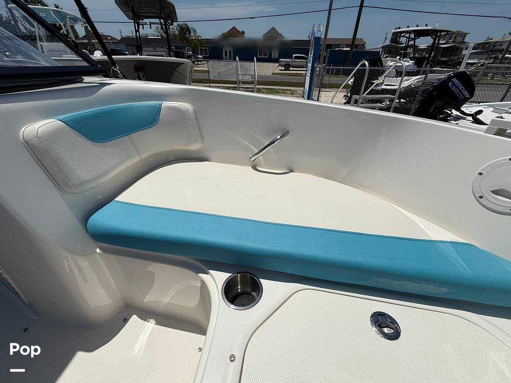 Slide: The Image of Bayliner Element E21 2024 - 15395121