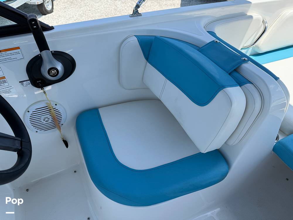 Slide: The Image of Bayliner Element E21 2024 - 15395124