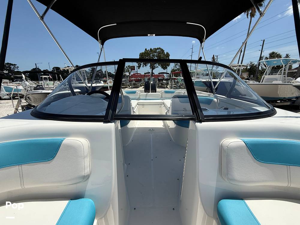 Slide: The Image of Bayliner Element E21 2024 - 15395125