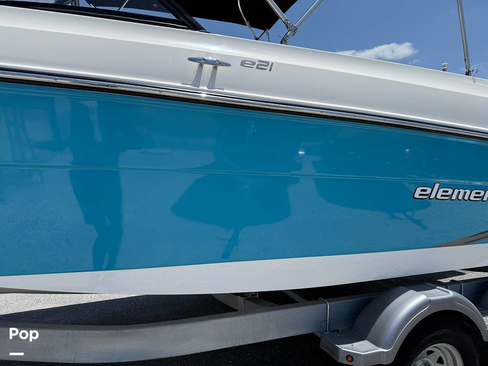 Slide: The Image of Bayliner Element E21 2024 - 15395130