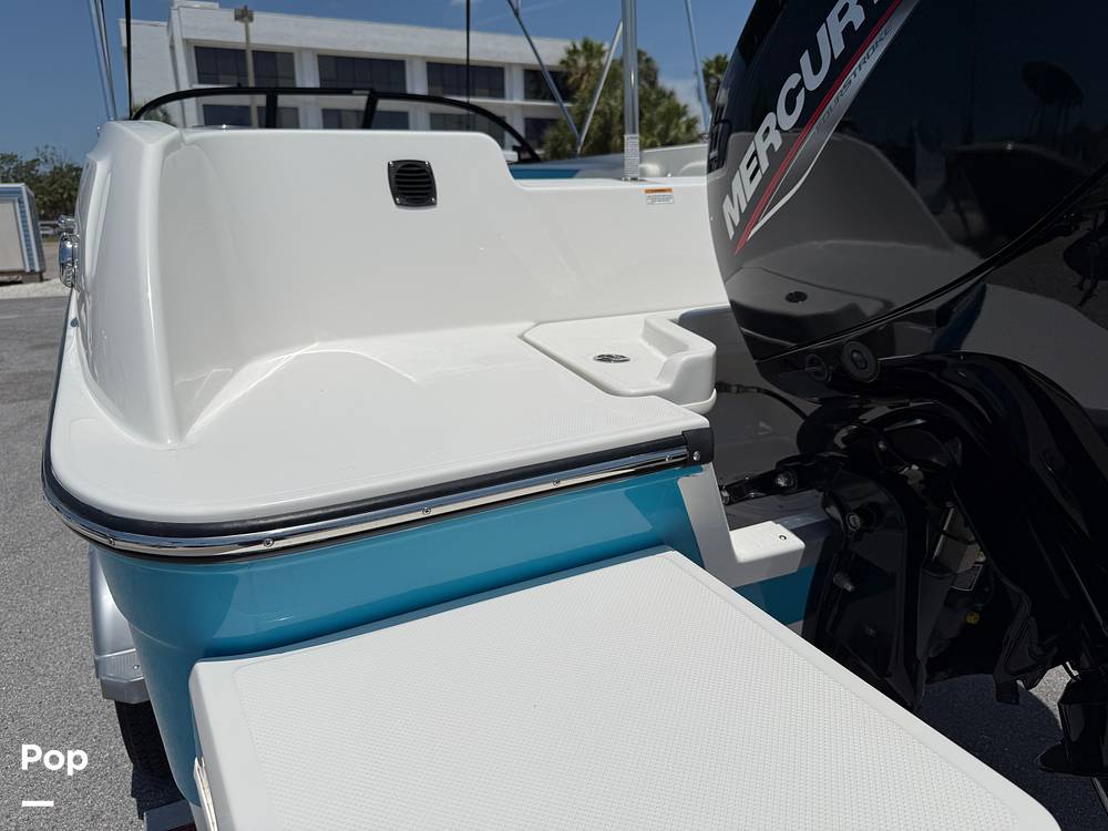 Slide: The Image of Bayliner Element E21 2024 - 15395134