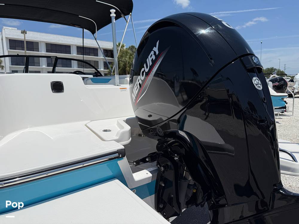 Slide: The Image of Bayliner Element E21 2024 - 15395135