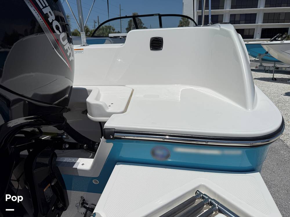 Slide: The Image of Bayliner Element E21 2024 - 15395139