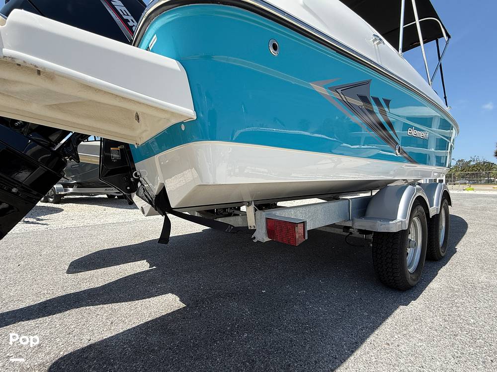 Slide: The Image of Bayliner Element E21 2024 - 15395159