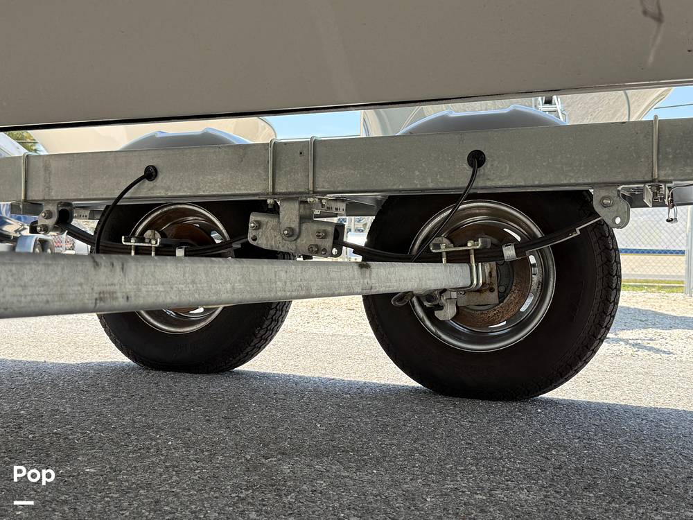 Slide: The Image of Bayliner Element E21 2024 - 15395161