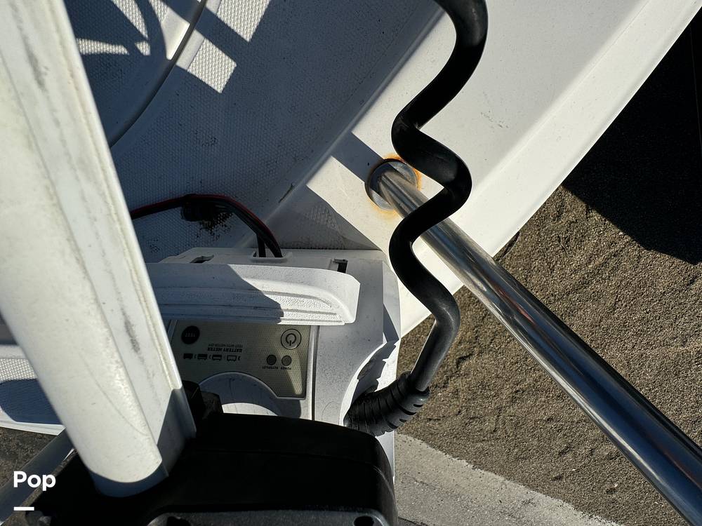 Slide: The Image of Bayliner Element f-21 2018 - 14895528