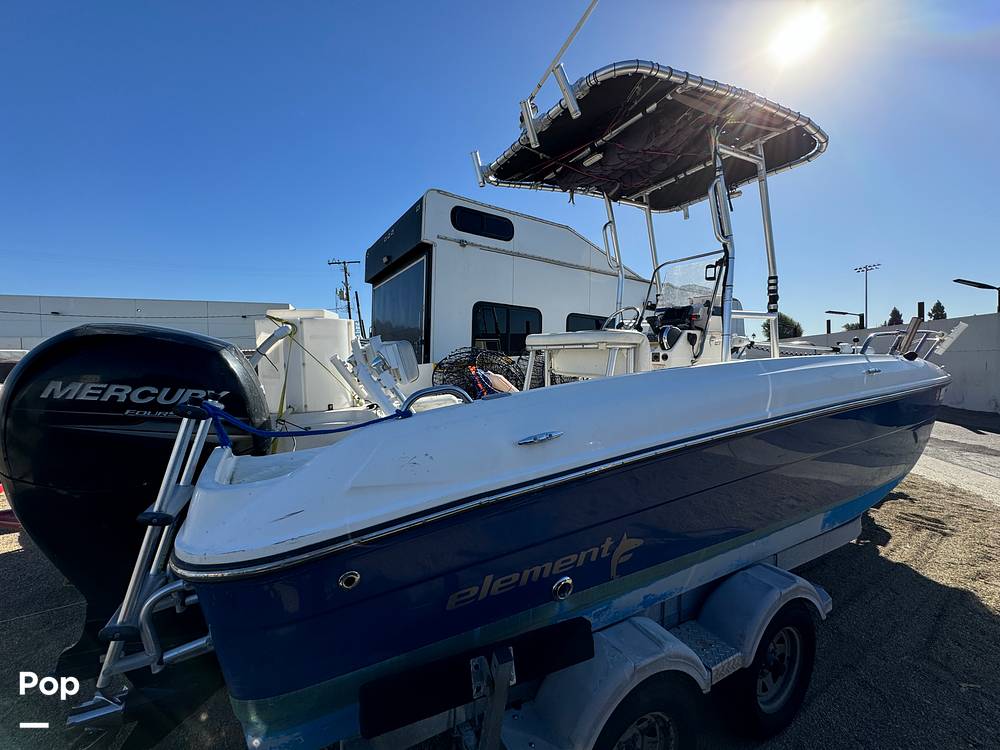 Slide: The Image of Bayliner Element f-21 2018 - 14895566