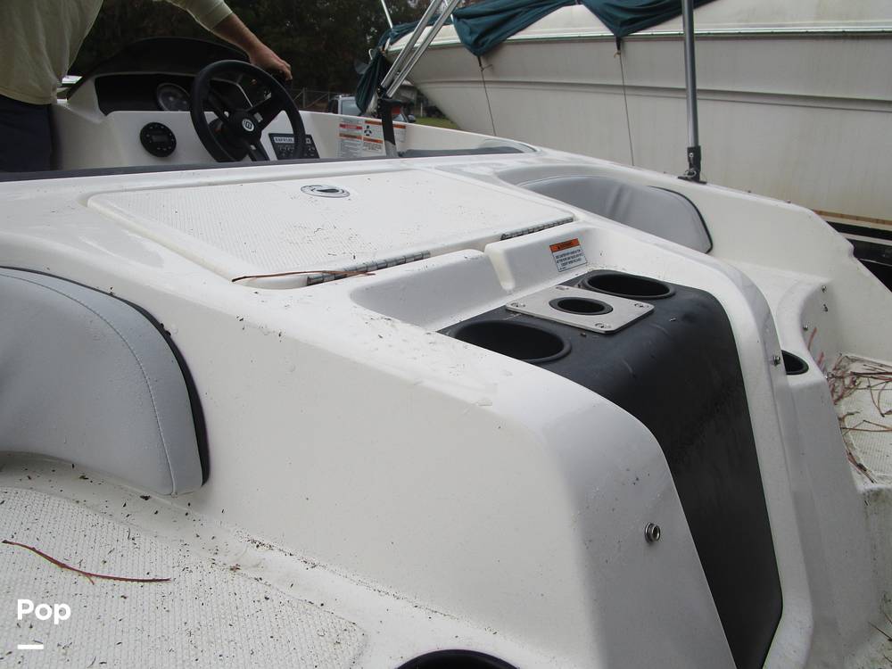 Slide: The Image of Bayliner Element M17 2022 - 13459813