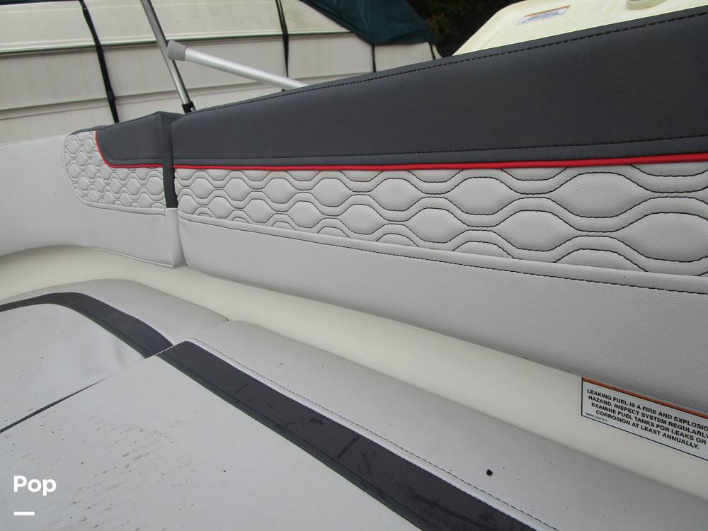 Slide: The Image of Bayliner Element M17 2022 - 13459861