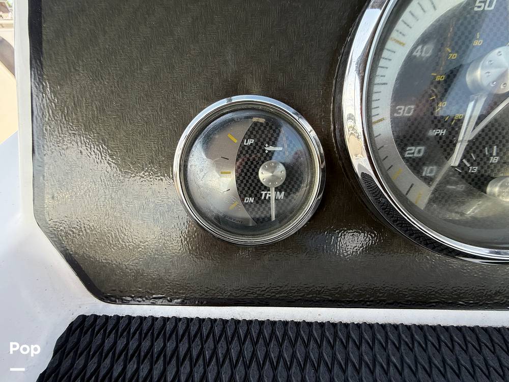 Slide: The Image of Bayliner Element M19 2024 - 15390618