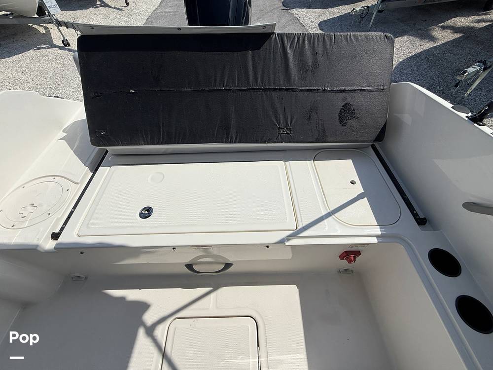 Slide: The Image of Bayliner Element M19 2024 - 15390635