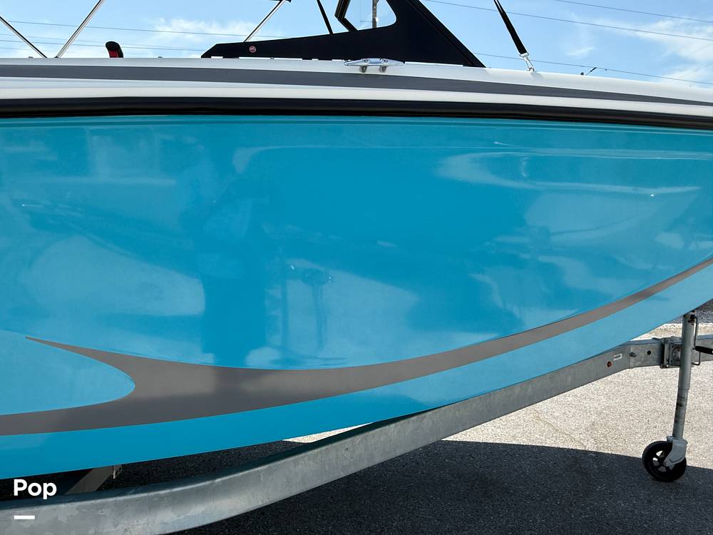 Slide: The Image of Bayliner Element M19 2024 - 15390657