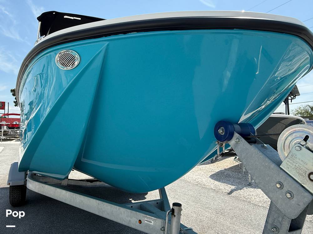 Slide: The Image of Bayliner Element M19 2024 - 15390660